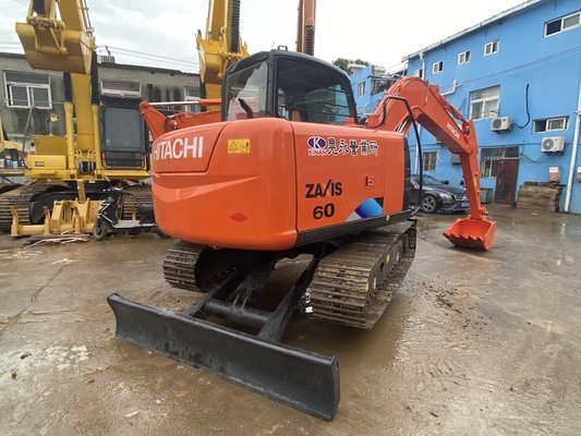 6 toneladas original japonês usado Hitachi ZX60 Excavador Crawler com 40,5 kW de potência do motor e 0,22m3 de capacidade de balde