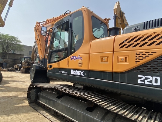 Excavadora Hyundai R220 de segunda mão