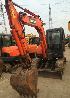 Excavadora do Doosan DH60-7 de 6 toneladas com capacidade de balde de 0,09-0,2 m3