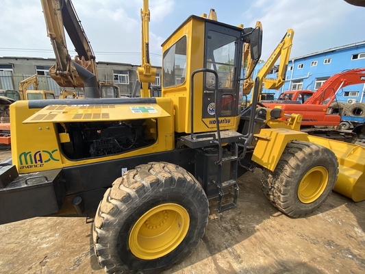 3-5 toneladas de segunda mão Komatsu WA320-3 Carregador de rodas Carregador frontal usado