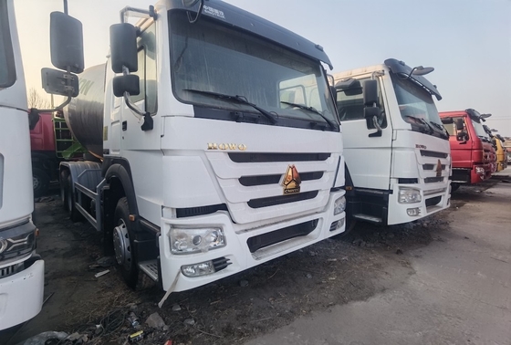 Usado SINOTRUK HOWO Caminhão de mistura de concreto 6x4 380HP Caminhão de mistura de concreto usado