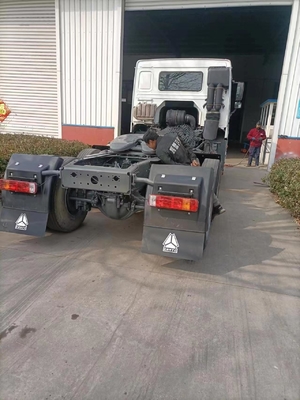 Usado Sinotruk Howo 371hp caminhão tractor cabeça de reboque 6x4 para venda