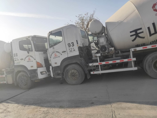 Caminhão de mistura de betão em segunda mão GAC Hino 6x4 350HP Caminhão de mistura de betão usado