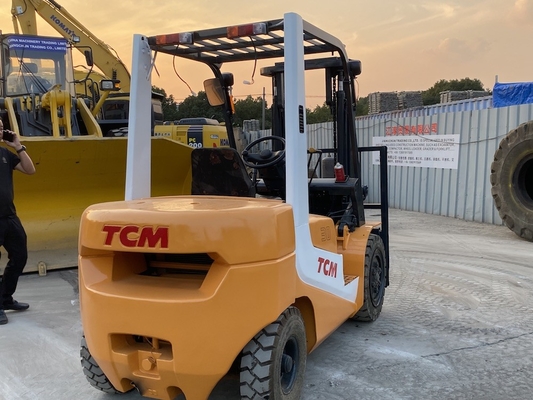 TCM FD30T6 usado diesel em bom estado